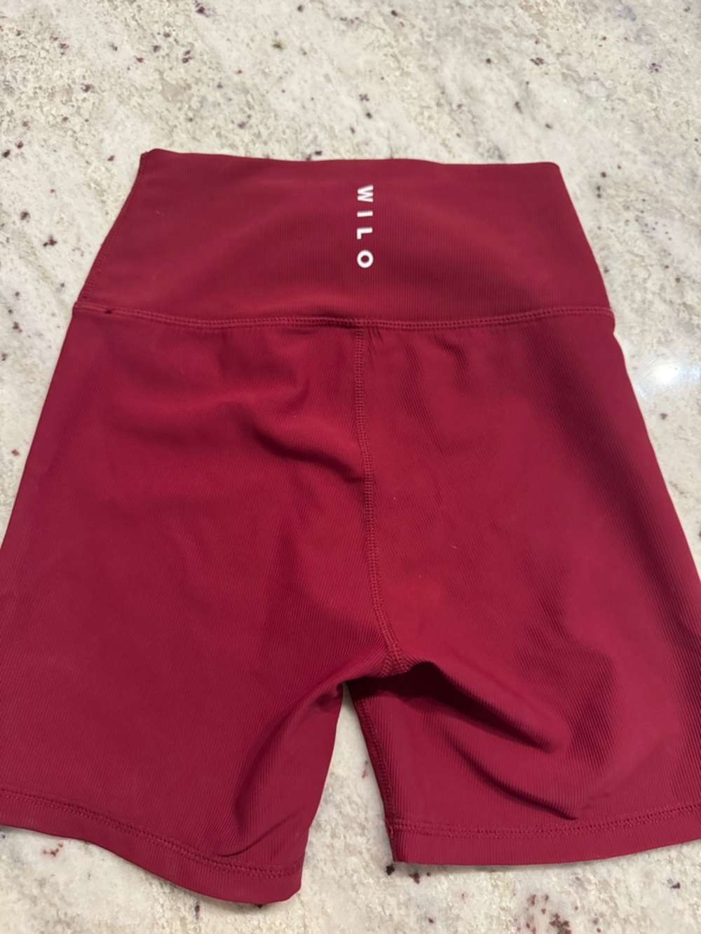 WILO Women's High-Waist Athletic Bike Shorts - Burgundy